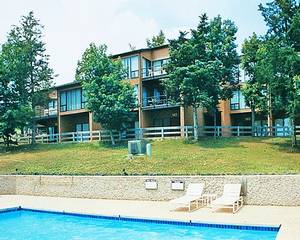 Pines at Treetop Condominiums