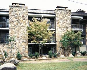 Gatlinburg Town Village