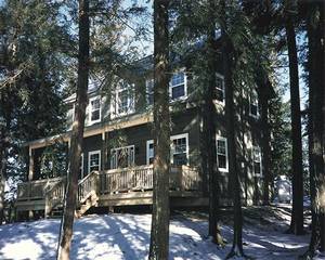 Chandler Point Cottage Community