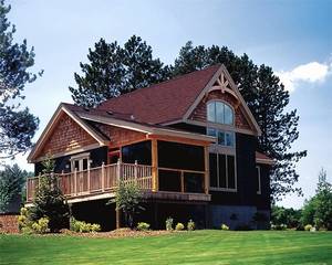 Diamonds Edge-Muskoka