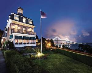 Wyndham Bay Voyage Inn