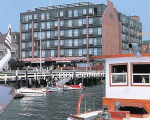 Wyndham Inn on the Harbor
