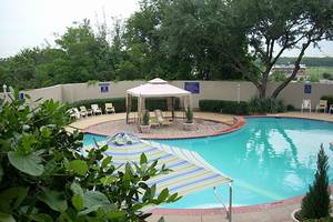 Hotel Trinity InnSuites Fort Worth