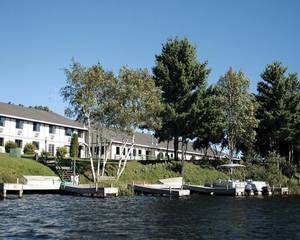 Eagle River Inn and Condominiums