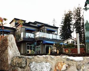 Sooke Harbour Resort and Marina