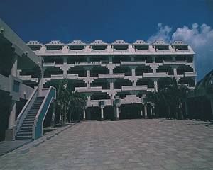 Suites Riviera Holiday Plan