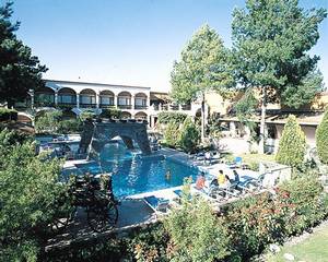 Cantesse Hotel