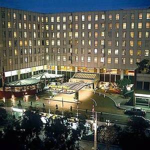 Cathedral Hill Hotel