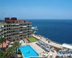 Pearly Grey Ocean Club