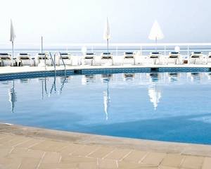 Ourapraia Aparthotel