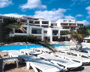 Tropical Club Hotel