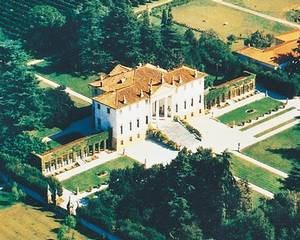 Le Barchesse Di Villa Corner