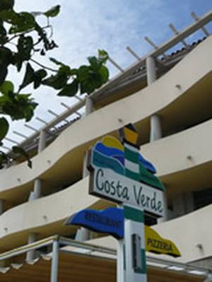 Costa Verde Apts
