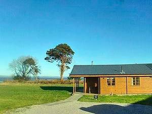 Curlew Lodge