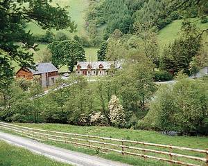 Cwm Chwefru Country Cottages