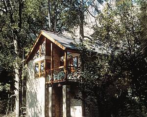 Miskin Manor Country Club