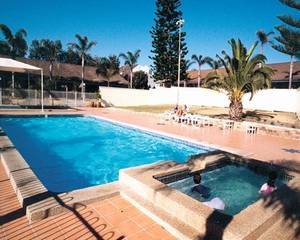 Seashells Beachfront Resort