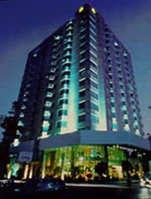 Hotel Viva Clarion Suites