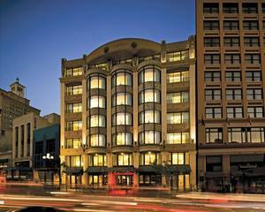 Wyndham Harbour Lights