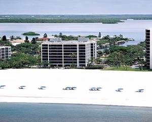 Seawatch On-the-Beach Resort
