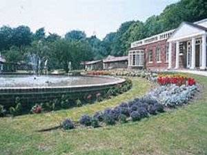 Regency Villas at Broome Park