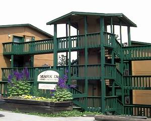 Mark IX Condominiums