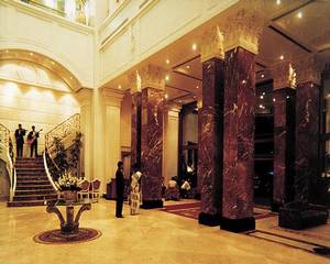 Luxury Club at Le Meridien