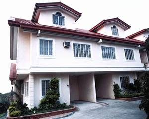 Tagaytay Dacha Villas