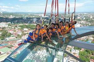 Crown Regency Hotel and Towers