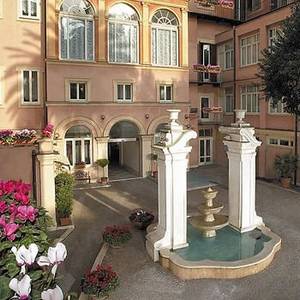 Domus Romana Hotel And Residence