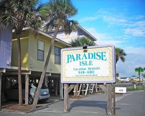 Paradise Isle Resort