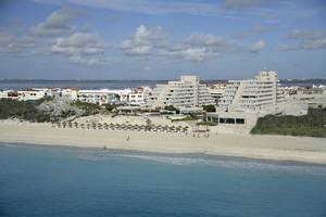 Park Royal Piramides Cancun