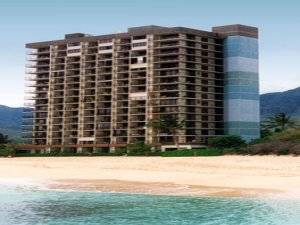 Hawaiian Princess at Makaha Beach
