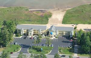 Pointes North Resort