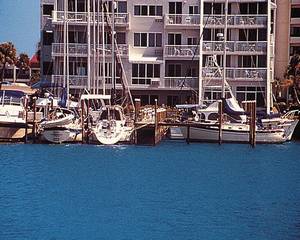 Chart House Suites Clearwater Bay